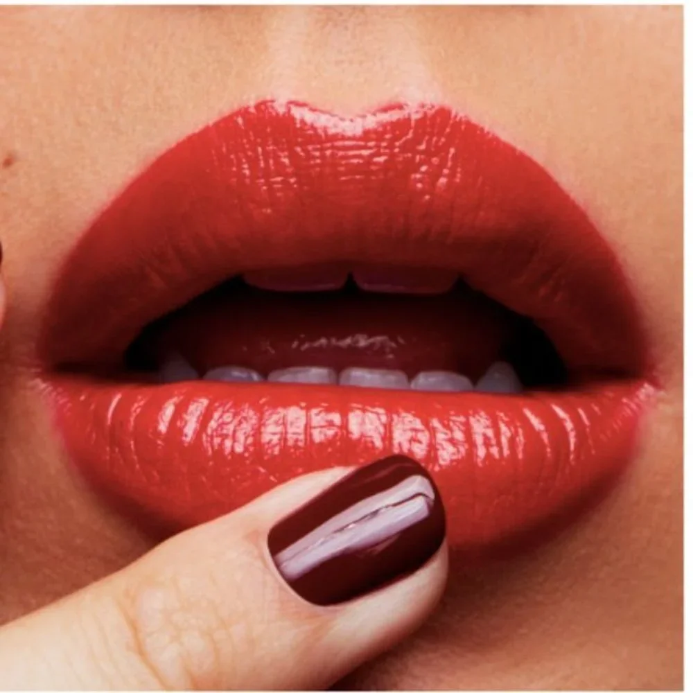 MAC CREMESHEEN LIPSTICK- Sweet Sakura- NIB